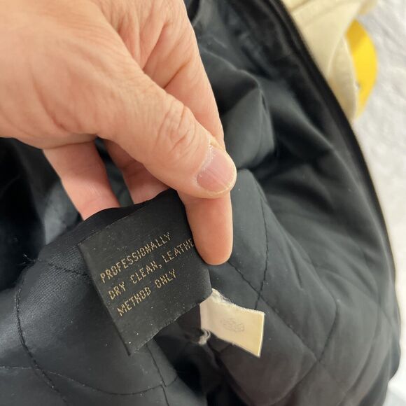 Vintage Weekends Heavily Distressed Faded Soft Leather Bomber Jacket - Picture 13 of 15